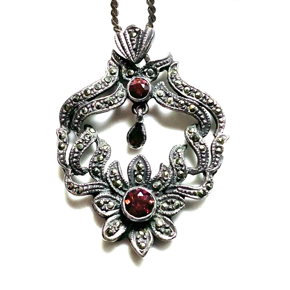 Sterling Silver Marcasite Vintage Floral Design Necklace